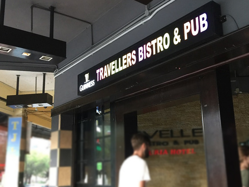 restaurant furniture travellers bistro & pub